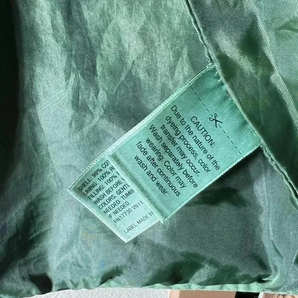 Universal Thread Green Quilted Jacket - Picture 7 of 9